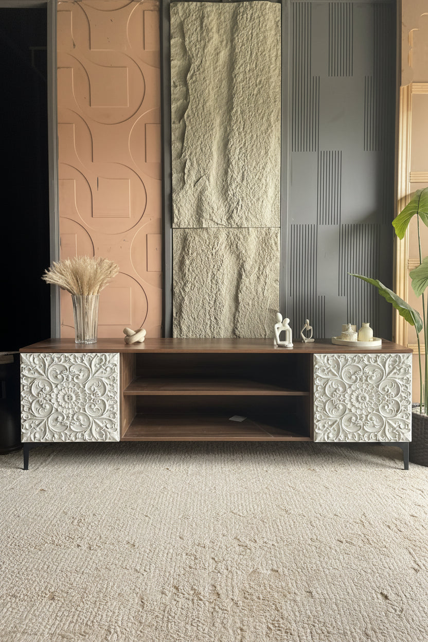 Flora TV console