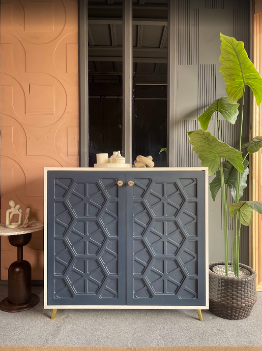 Mughal style side board