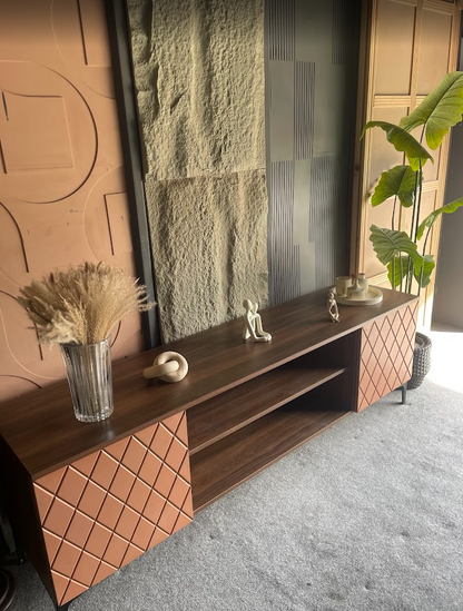 Diamond carved TV Console